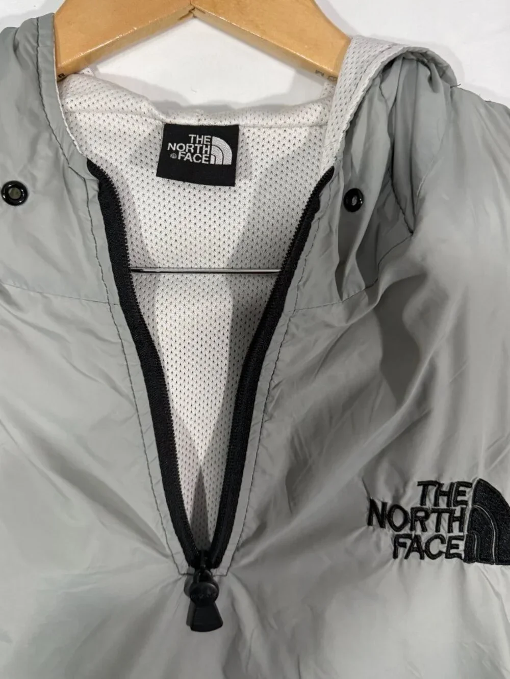 The North Face Men’s Fanorak Half-Zip Anorak Windbreaker Jacket Grey M Y2K..